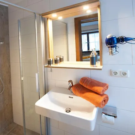 Апартаменты Forsthaus Pernthaner *
